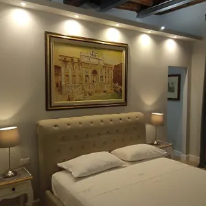 Apartment Fontana Di Trevi - Historic Center, Rome